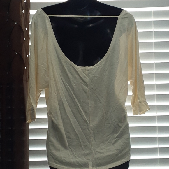 T shirt - Picture 2 of 5